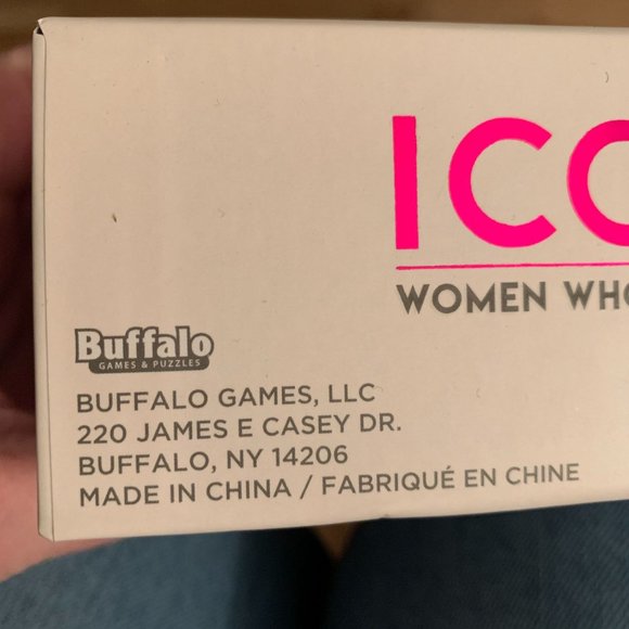 NIB Sealed ICONS Game Empowering Women History Trailblazers RBG - Picture 2 of 12